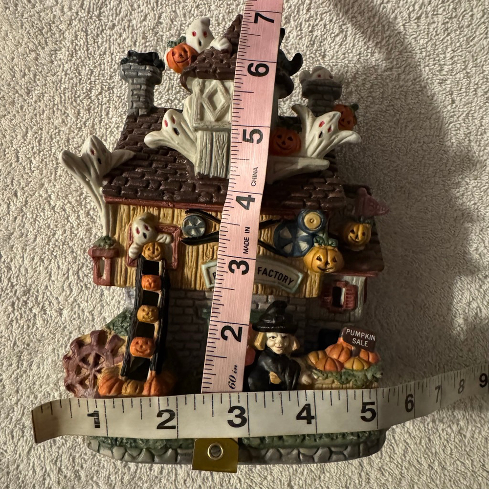 Vintage Halloween Pumpkin Factory Ceramic Village House Haunted Ghost Witch - Picture 7 of 8